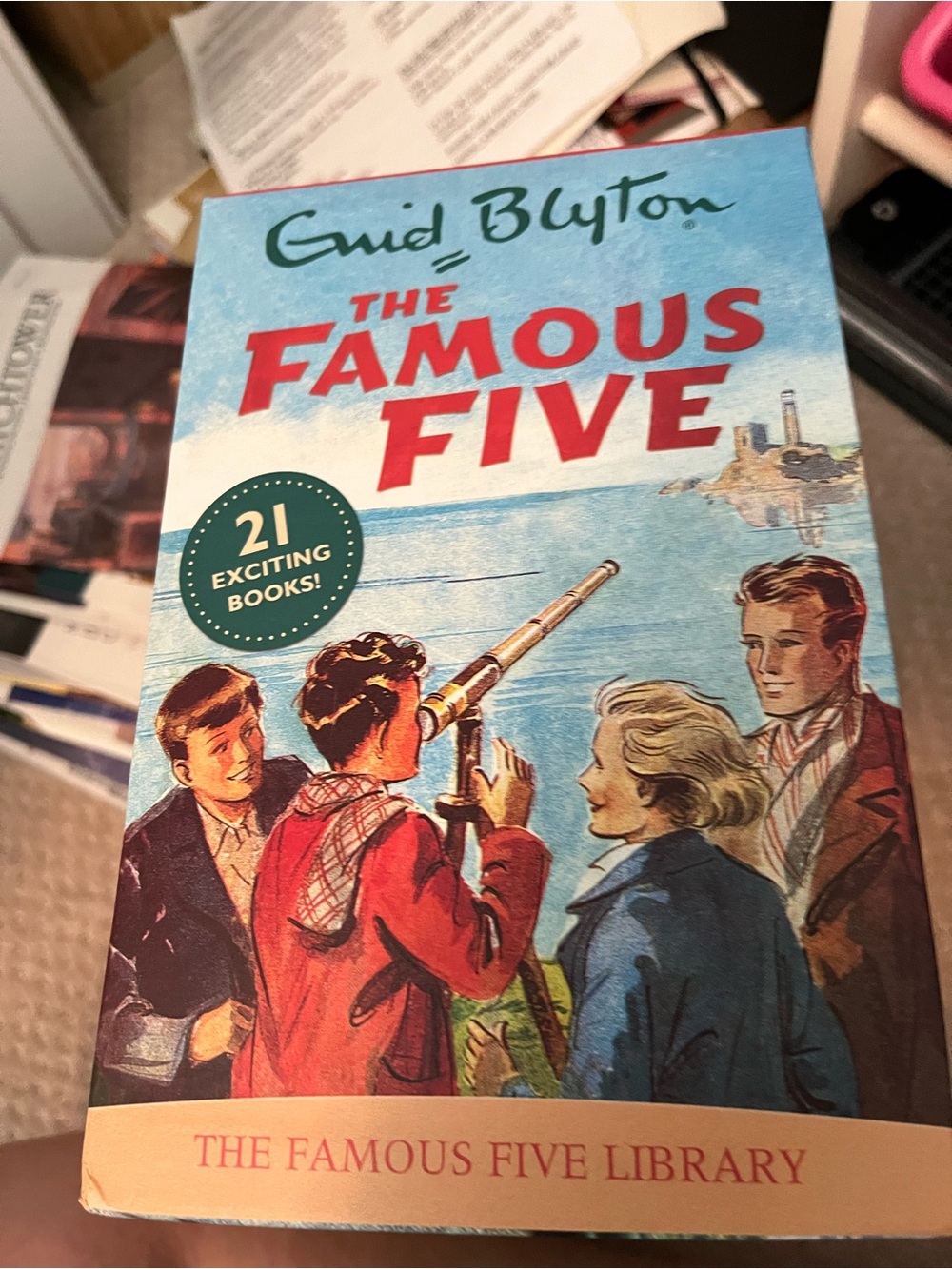 Enid Blyton The Famous Five Boxed Set - Blue & Red Cover